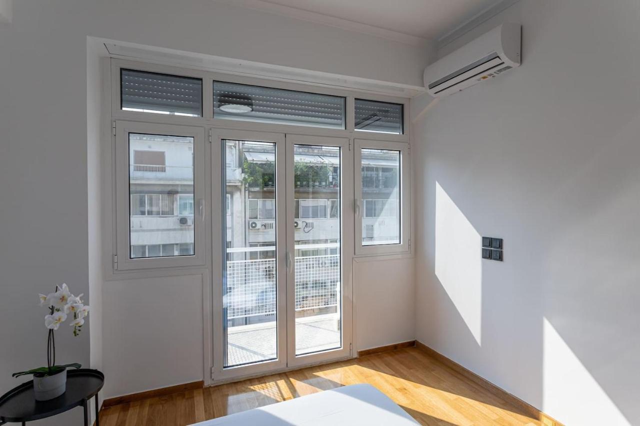 Apartament Luxury Penthouse On Akadimias With 2 Bed & 2 Bath Ateny Zewnętrze zdjęcie